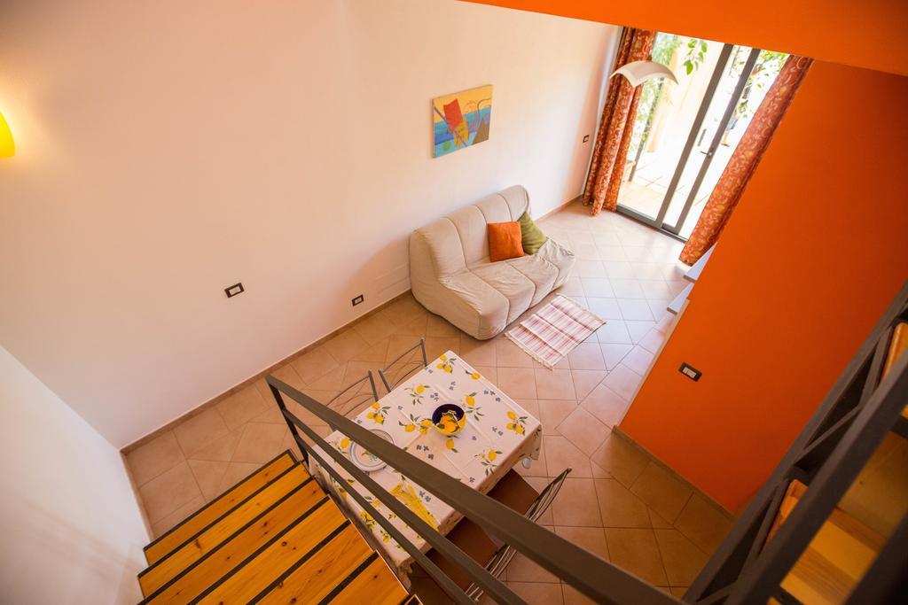 Ogliastro Sul Mare - Sleep And Dream Villa Cefalu Room photo